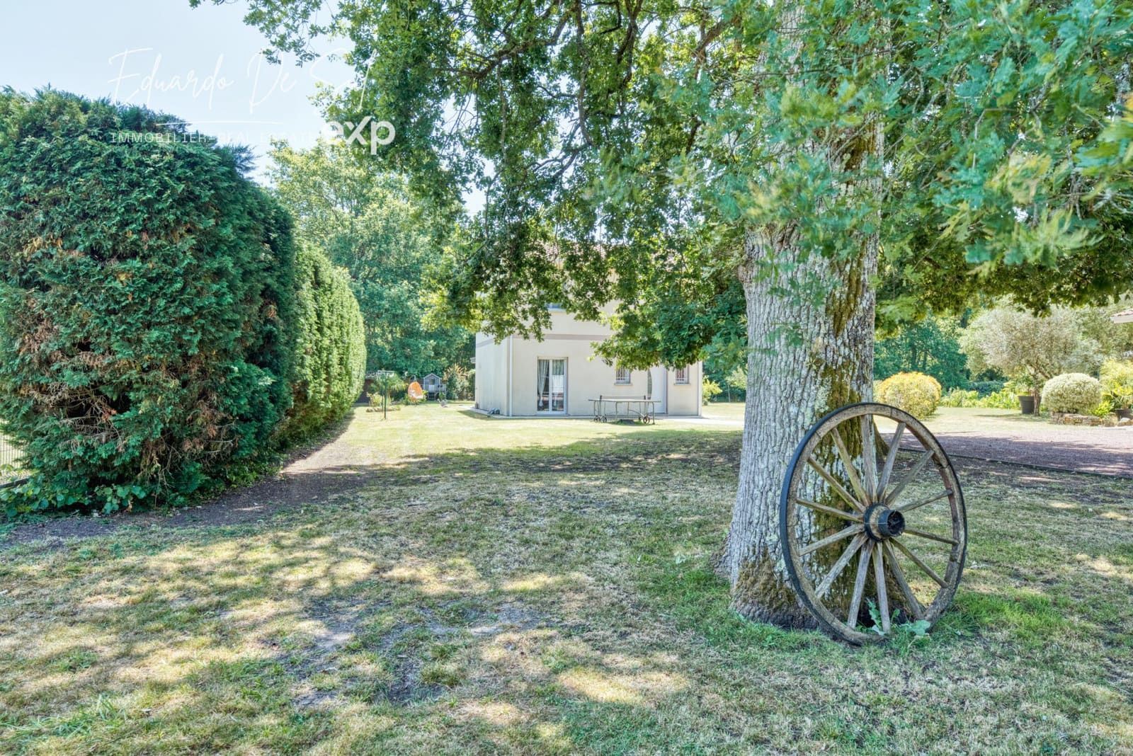Maison RT2012 DPE A sur terrain de 2500m² à Pessac 2
